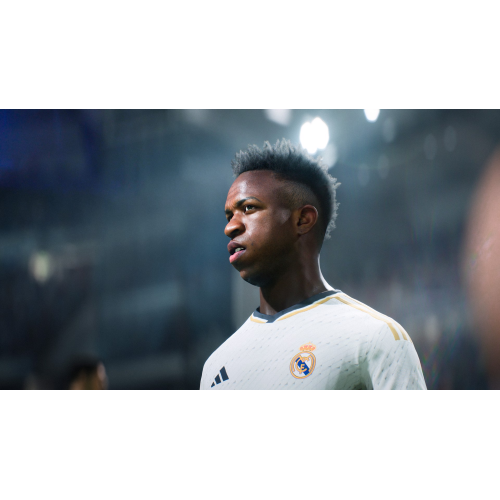 EA SPORTS FC 24 PS5 FR/DE/IT USATO