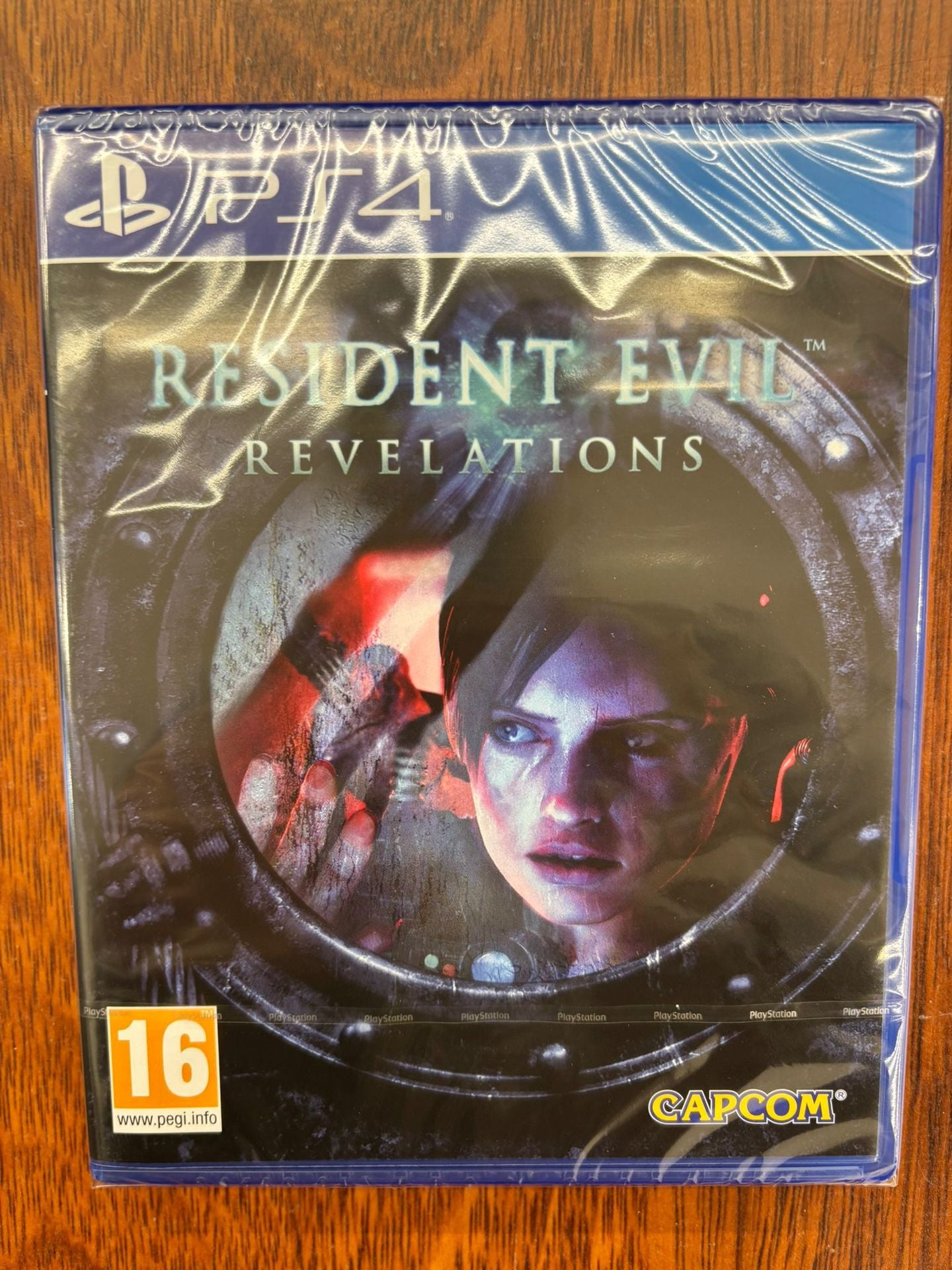 Resident Evil Revelations Hd PS4 UK